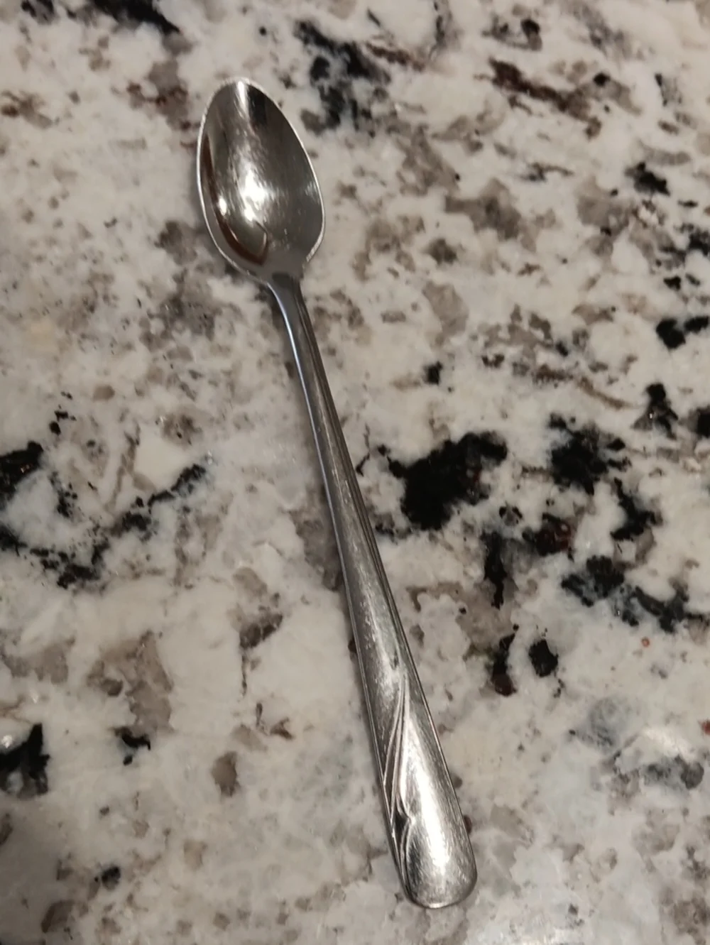Vintage Collectable  Oneida Oceanic Stainless Steel Silver toddler spoon